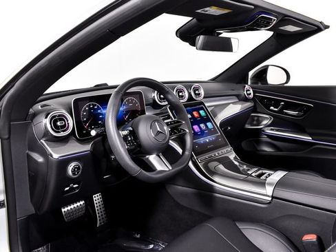Certified 2025 Mercedes-Benz CLE 300 4MATIC Cabriolet image 26