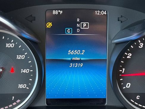 Used 2022 Mercedes-Benz GLC 300 image 31