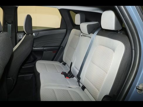 Used 2023 Ford Escape Active w/ Tech Pack #2 image 28