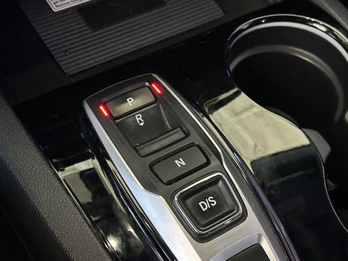 Used 2020 Honda Pilot Elite image 24