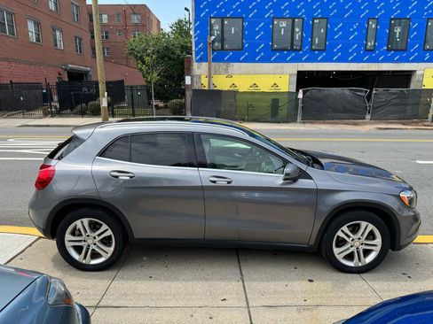 Used 2015 Mercedes-Benz GLA 250 4MATIC image 22