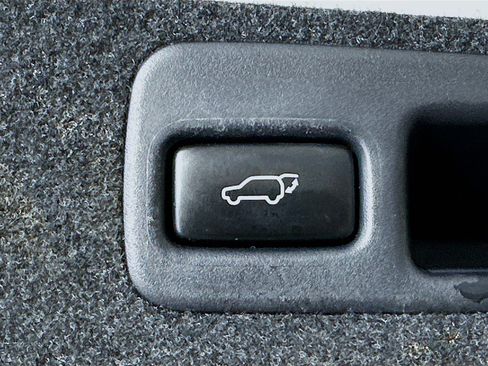 Used 2013 Lexus RX 450h AWD w/ Navigation Pkg image 29