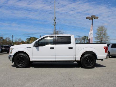 Used 2016 Ford F150 XLT image 8