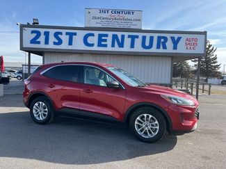 Used 2022 Ford Escape SE video 1