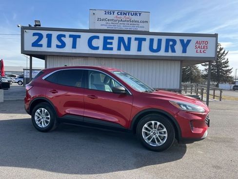 Used 2022 Ford Escape SE image 1