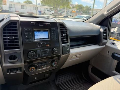 Used 2022 Ford F350 XL w/ Power Equipment Group RWD image 16