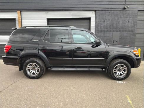 Used 2004 Toyota Sequoia Limited AWD/4WD image 10
