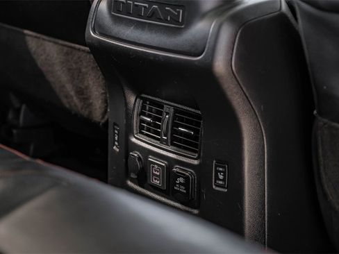 Used 2024 Nissan Titan PRO-4X w/ Pro-4x Convenience Package image 44