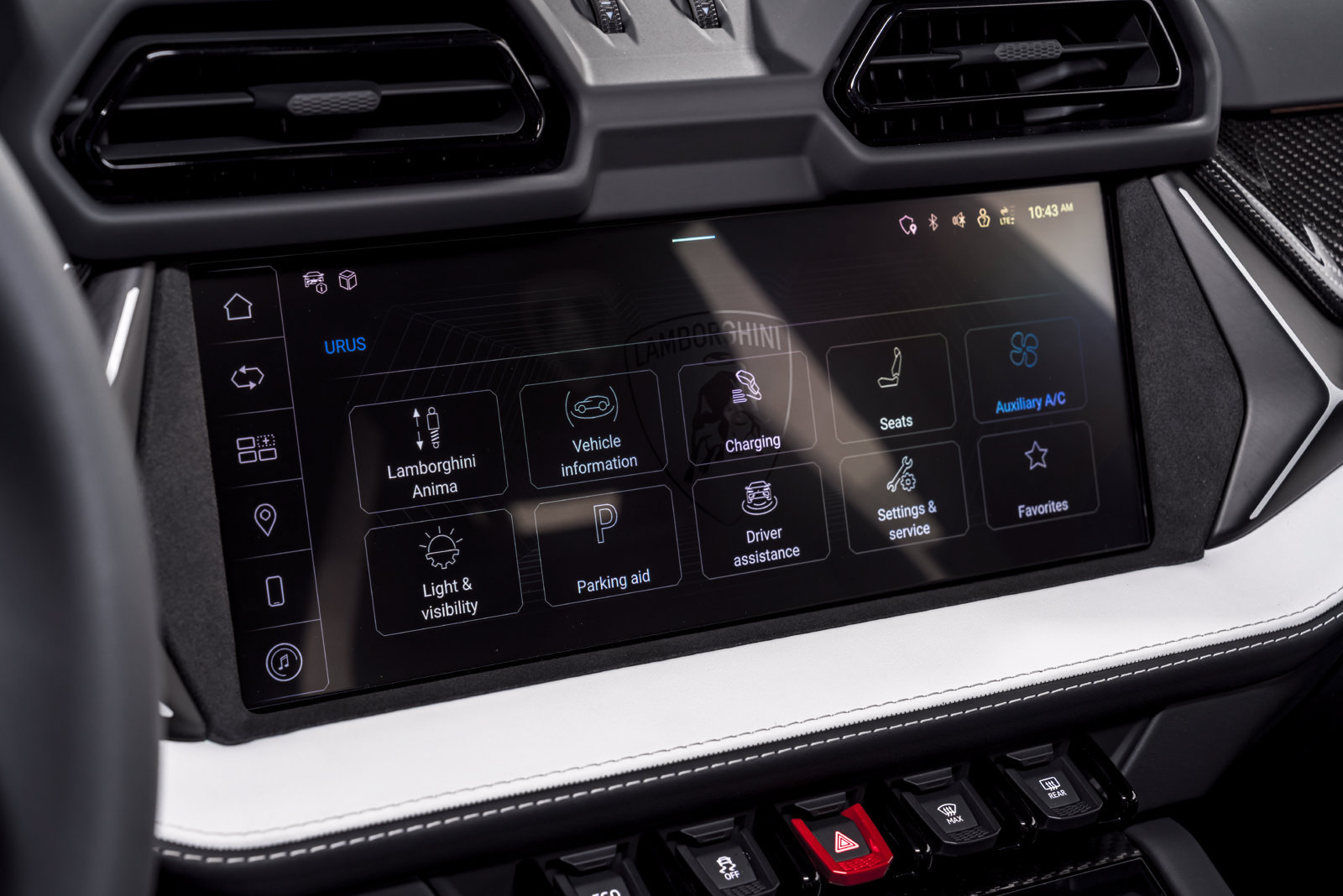 Used 2025 Lamborghini Urus SE AWD/4WD image 67
