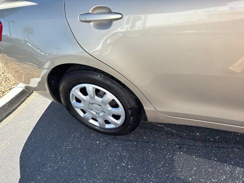 Used 2007 Toyota Camry LE FWD image 20