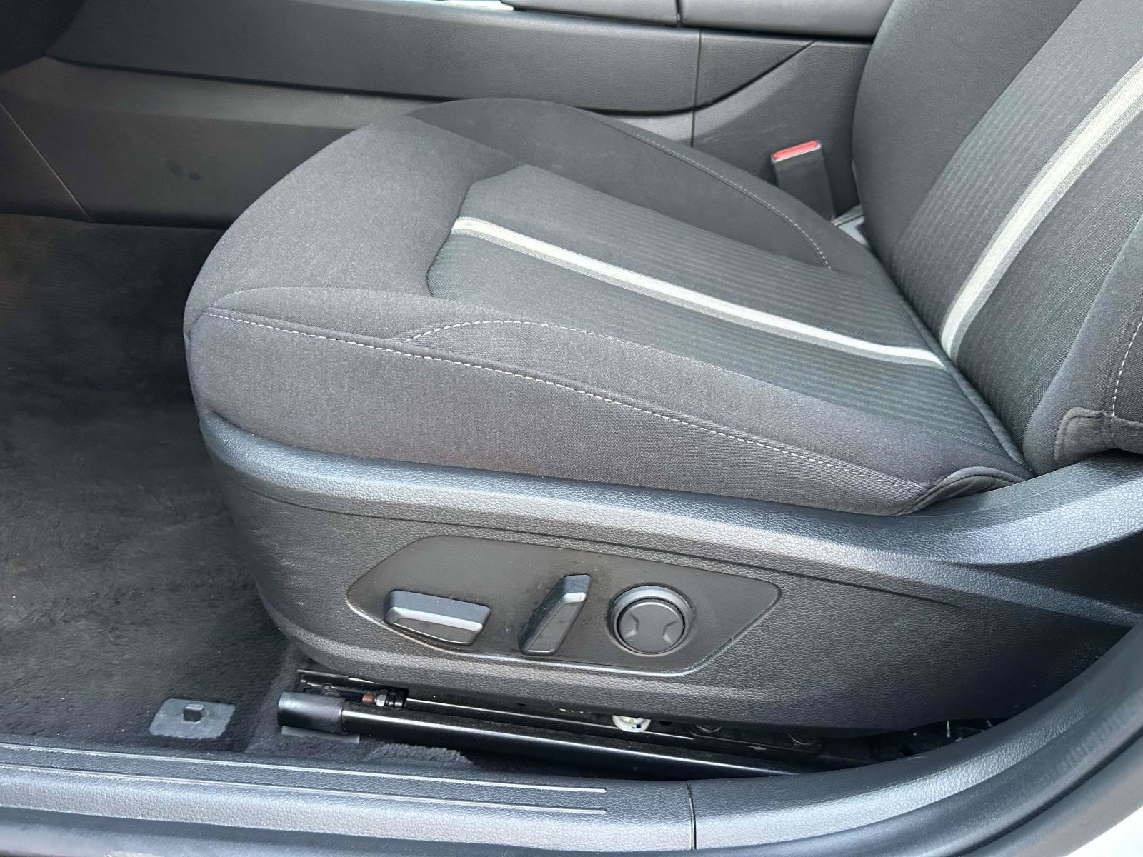 Used 2025 Hyundai Sonata SEL FWD image 15