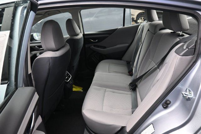 Used 2025 Subaru Legacy Premium AWD/4WD image 29