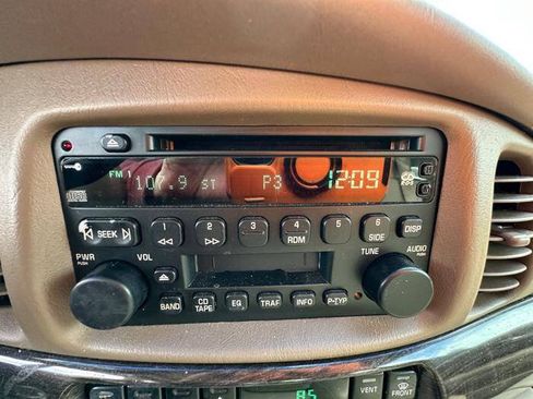 Used 2004 Buick Le Sabre Limited w/ Celebration Edition Package FWD image 39