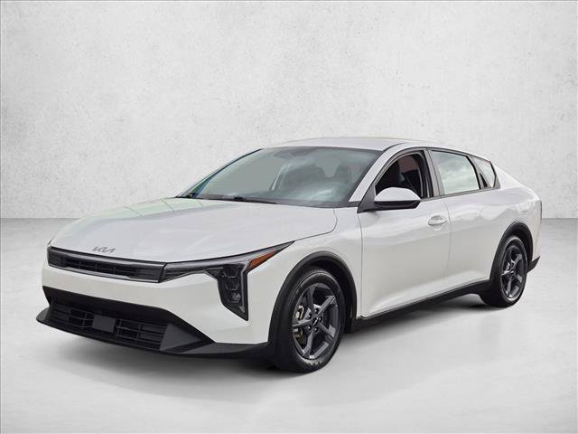 Used 2025 Kia K4 FWD image 4