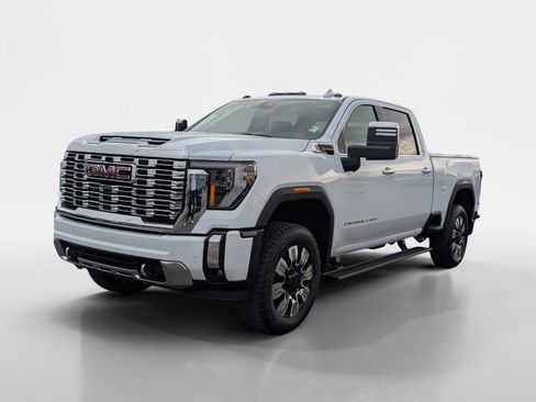 New 2026 GMC Sierra 2500 Denali w/ Denali Reserve Package image 5