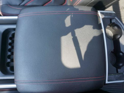 Used 2022 RAM 1500 Big Horn AWD/4WD image 29