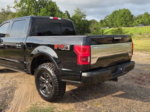 Used 2018 Ford F150 Platinum w/ Equipment Group 701A Luxury AWD/4WD image 35