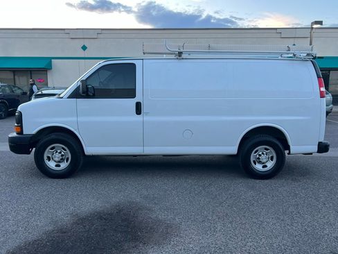 Used 2015 Chevrolet Express 3500 w/ Cold Climate Package image 6