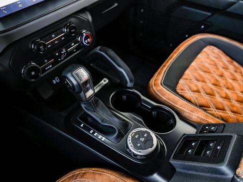 Used 2024 Ford Bronco Big Bend image 52