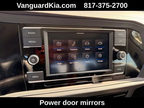 Used 2023 Volkswagen Jetta SE image 19