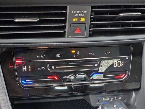 Used 2025 Volkswagen Jetta S image 16