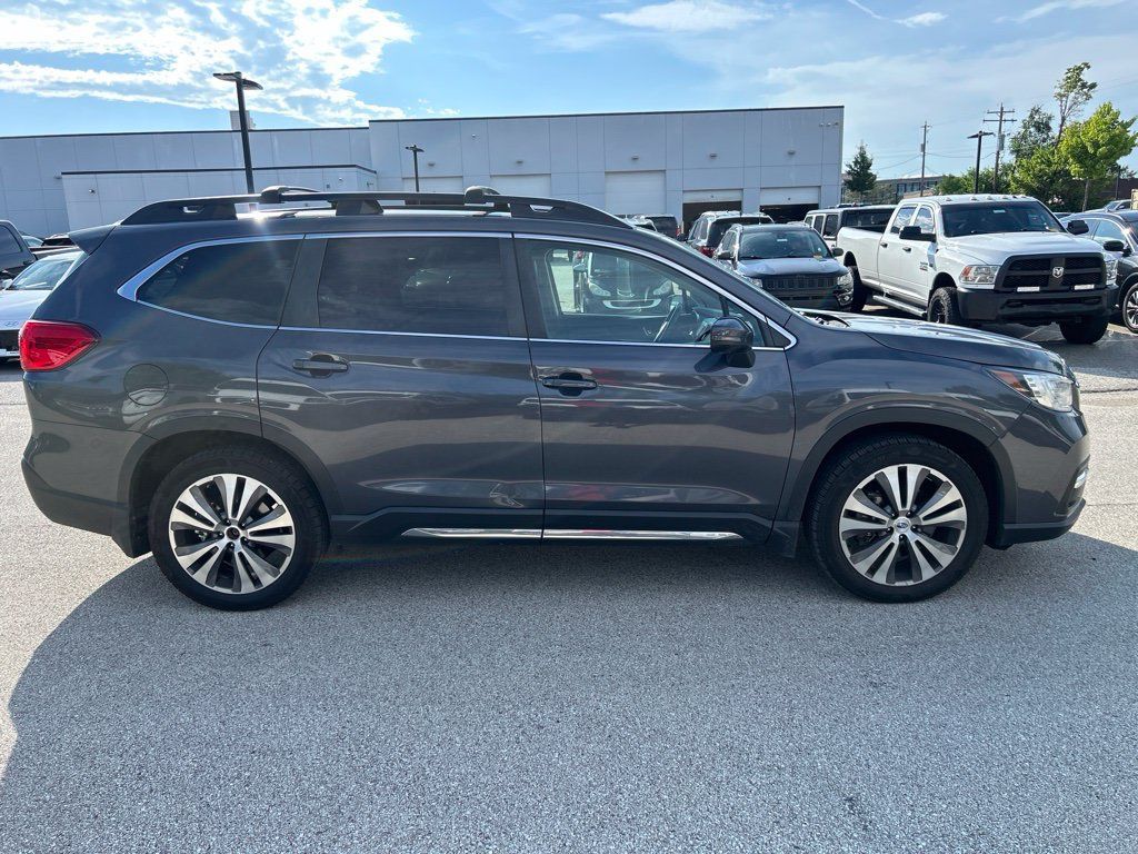 Used 2020 Subaru Ascent Limited w/ Technology Package AWD/4WD image 2