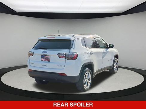 Used 2024 Jeep Compass Latitude AWD/4WD image 6