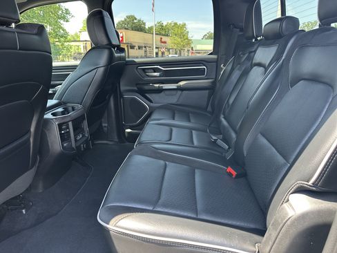 Used 2025 RAM 1500 Laramie AWD/4WD image 21