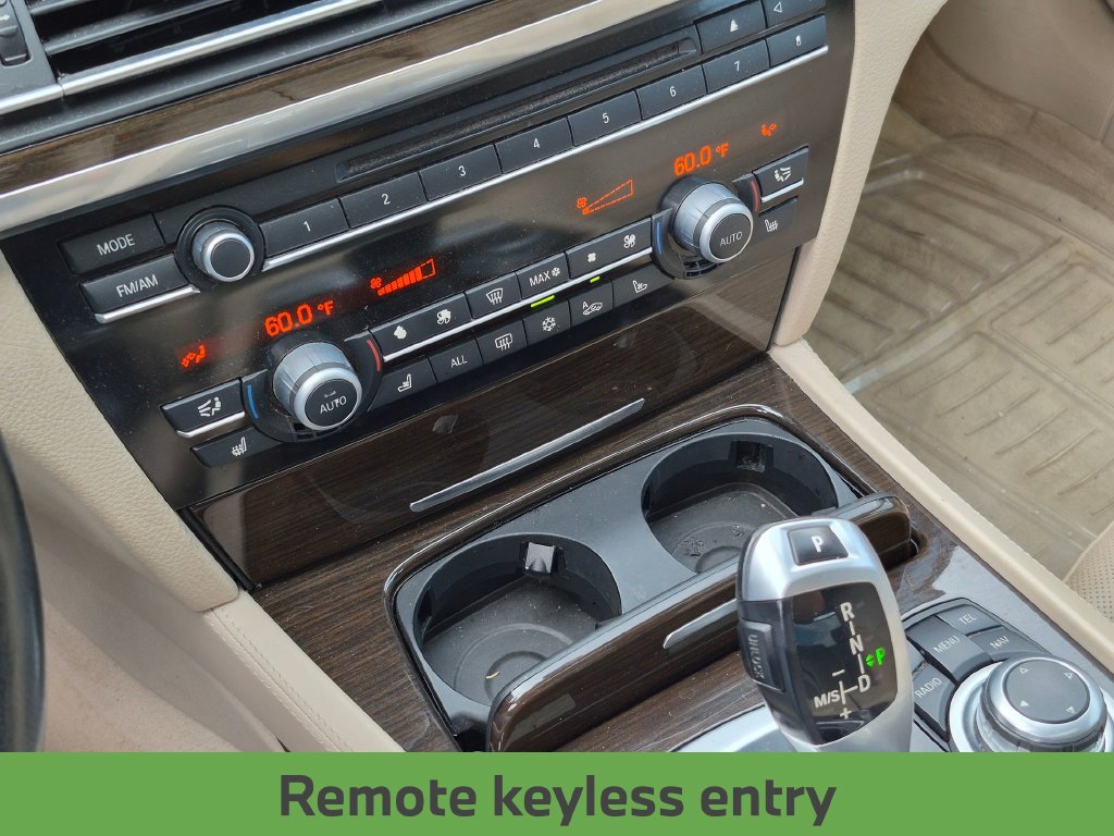 Used 2009 BMW 750Li RWD image 25