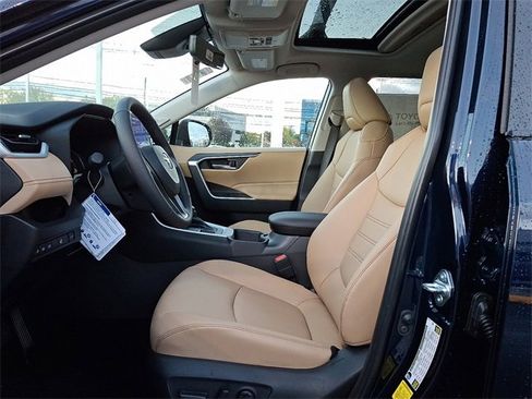 New 2025 Toyota RAV4 XLE Premium image 8