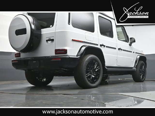 New 2027 Mercedes-Benz G 580 e image 41