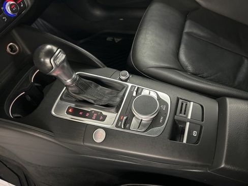 Used 2016 Audi A3 e-tron Premium w/ Audi MMI Navigation Plus image 20