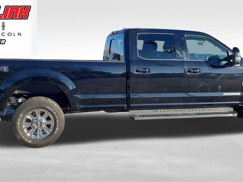 Used 2022 Ford F250 Lariat w/ Lariat Value Package AWD/4WD image 1