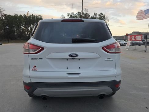 Used 2016 Ford Escape SE w/ Equipment Group 201A FWD image 41