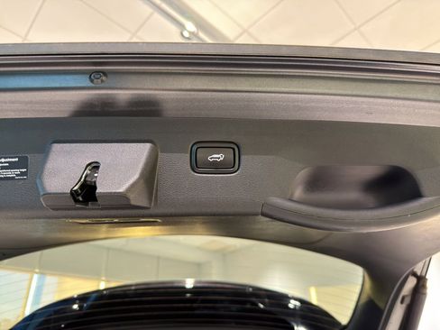 Used 2024 Kia Sportage X-Line w/ X-Line Premium Package image 23