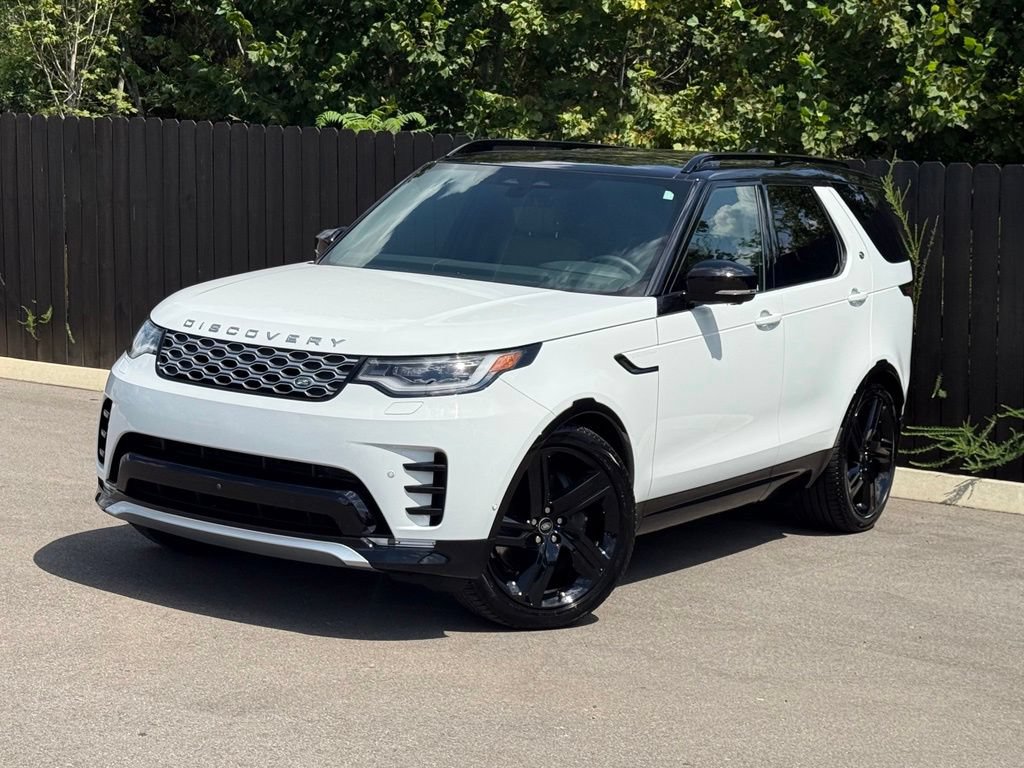 Used 2026 Land Rover Discovery Limited Edition AWD/4WD image 1