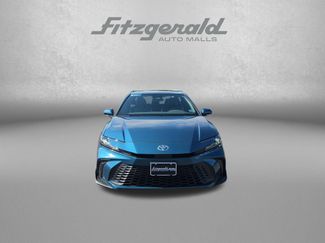 Used 2025 Toyota Camry SE FWD video 2