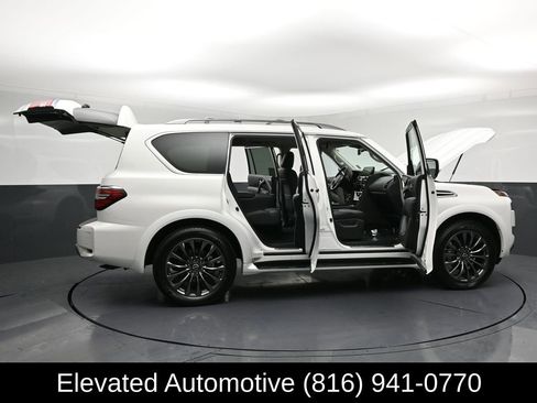 Used 2024 Nissan Armada Platinum w/ Captain's Chairs Package AWD/4WD image 39