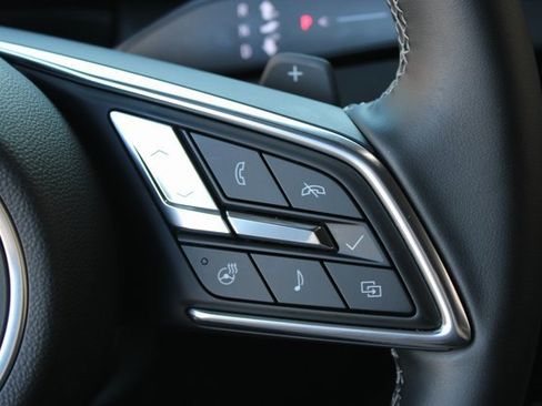 Used 2025 Buick Enclave Sport Touring image 14