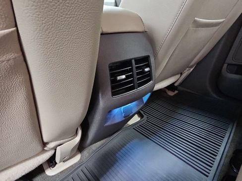 Used 2013 Ford Edge Limited w/ Driver Entry Pkg FWD image 31