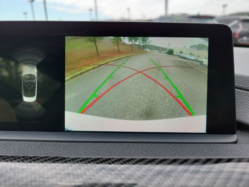 Used 2020 BMW M4 Convertible image 10