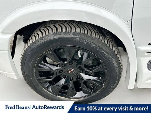 New 2025 GMC Savana 2500 Work Van w/ Driver Convenience Package image 16