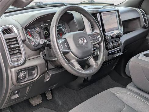 Used 2025 RAM 1500 Big Horn AWD/4WD image 10