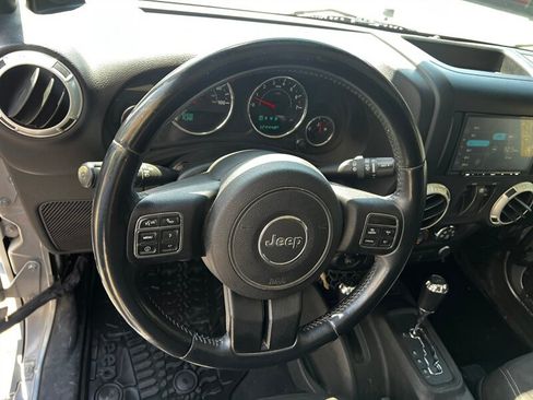 Used 2014 Jeep Wrangler Sahara w/ Connectivity Group AWD/4WD image 23
