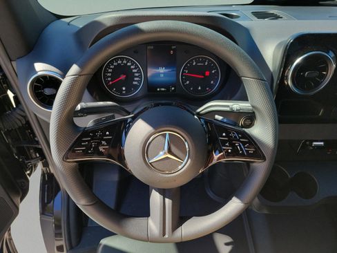 New 2026 Mercedes-Benz Sprinter 2500 image 34