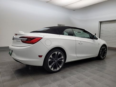 Used 2018 Buick Cascada Premium image 10