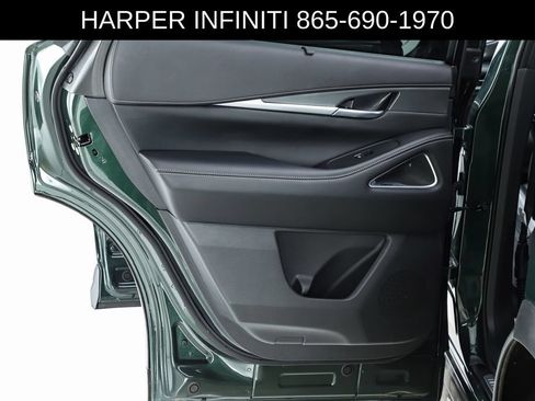 Certified 2026 INFINITI QX60 Luxe w/ Cargo Package AWD/4WD image 18