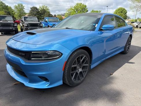 Used 2018 Dodge Charger R/T image 7