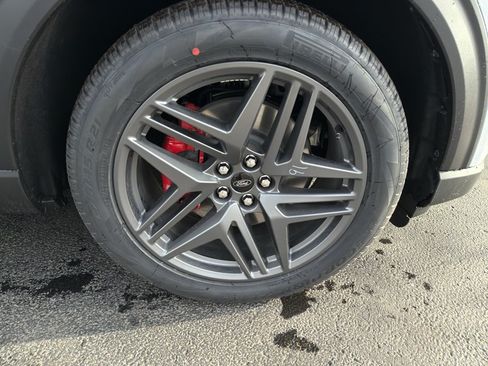 New 2026 Ford Explorer ST AWD/4WD image 11