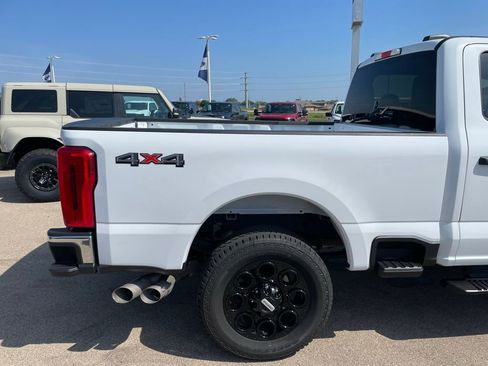 Used 2024 Ford F250 XLT AWD/4WD image 36